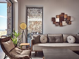 Etheria Luxury Villas & Suites