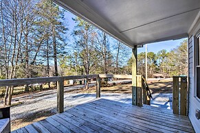 Private Yard + Fire Pit: Commerce Home!