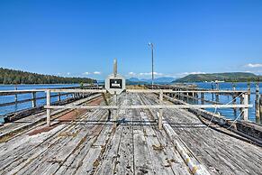 Waterfront Apt w/ Mtn View, Walk Into Town!