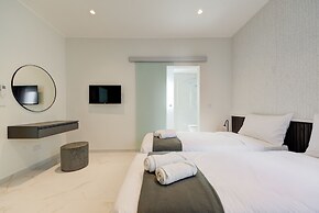 Mayfair by Premier Suites MT
