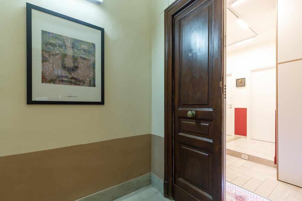 Central Station - Apartments Suites - Gaiola