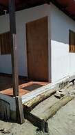 Urantia Beach Hostel & Camping