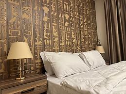 Nefertari Pyramids View Inn