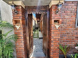 Jineng Guest House By The Swand