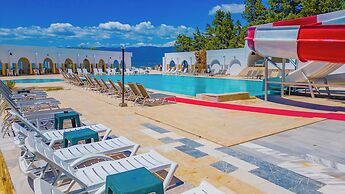 Dream Holiday Resort