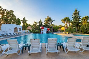 Dream Holiday Resort