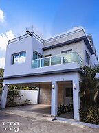 Luxury Rooftop Pool private secure Villa
