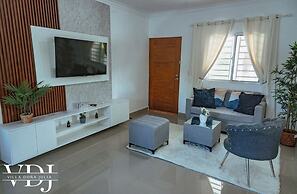 Luxury Rooftop Pool private secure Villa