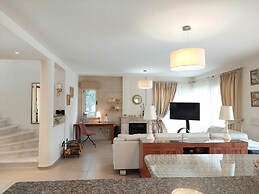 Latchi Aria Villa in Latchi