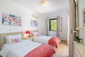 Beach House Sophia in Paxi