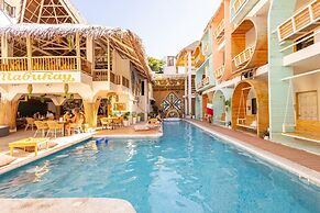 Happiness Hostel Boracay