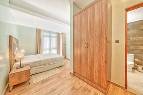 Kikambala Modern Apartment with Balcony