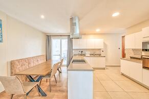 Kikambala Modern Apartment with Balcony