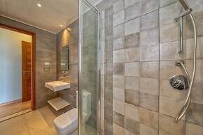 Kikambala Modern Apartment with Balcony