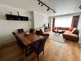 Spacious 2 Bedroom App in the Center With Terrace