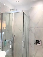Amaryllis Luxury Rooms