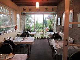 Avoncourt Lodge