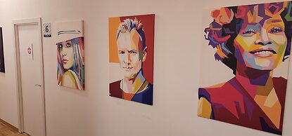 Arc House Pop Art