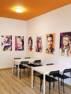 Arc House Pop Art