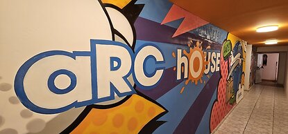 Arc House Pop Art