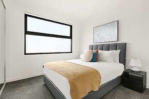 Docker St Elwood Apartments by UrbanRest
