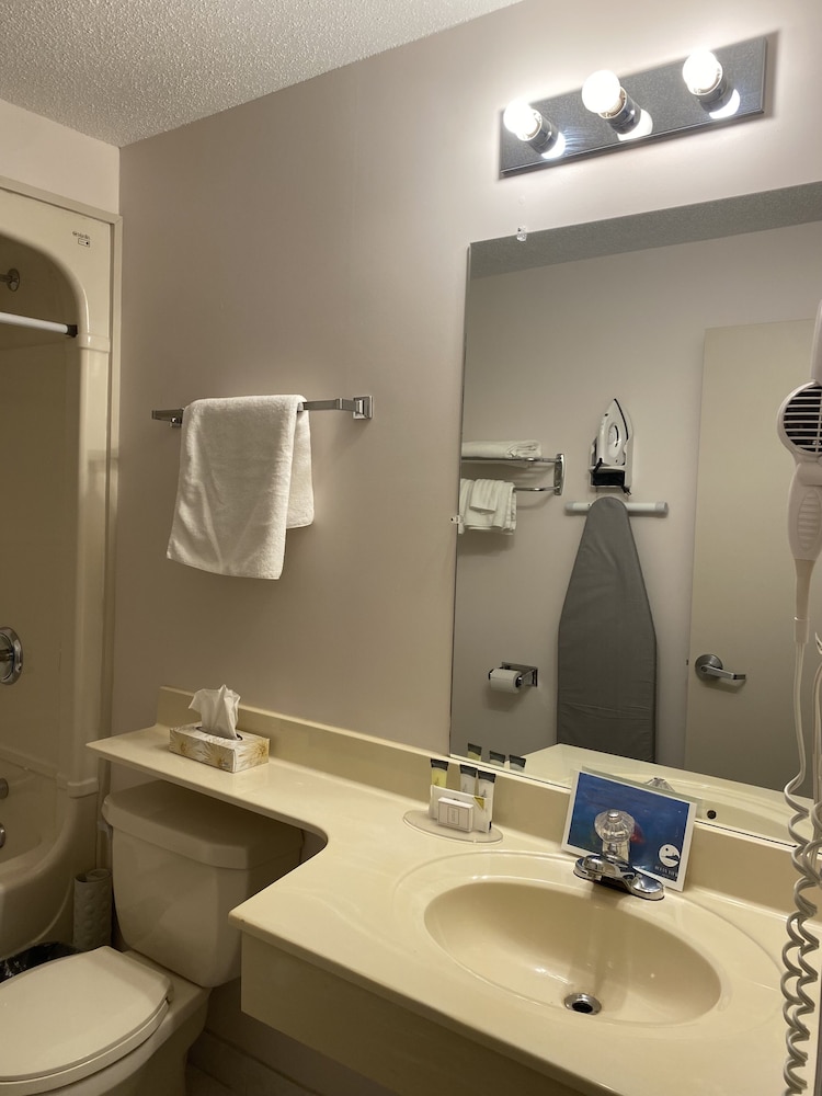 Ocean View Hotel