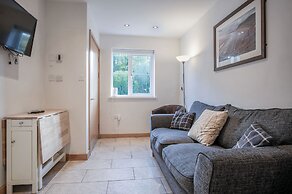 Oxwich Cottage - 2 Bedroom - Parkmill