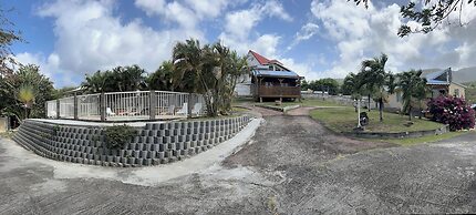 Hotel Gîtes Couleur Caraïbes