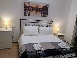 White King Rooms