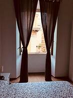 White King Rooms