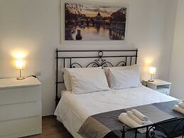 White King Rooms