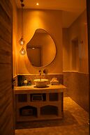 SAHARA PEARL HOTEL