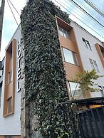 Hotel Calantha
