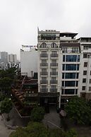 Nature Hotel