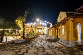 Sky Bay Lodge