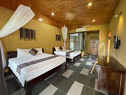 Sky Bay Lodge