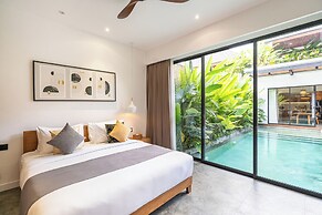 Red Sunset Villa by Betterplace