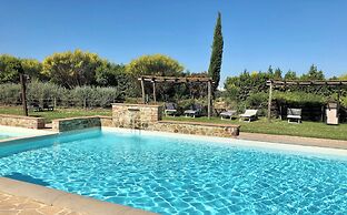 Luxury resort in the Tuscan countryside