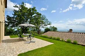 Luxury resort in the Tuscan countryside