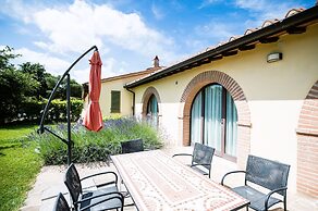 Luxury resort in the Tuscan countryside