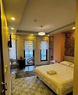 The Red Tent Grand Suites