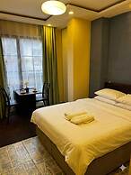 The Red Tent Grand Suites