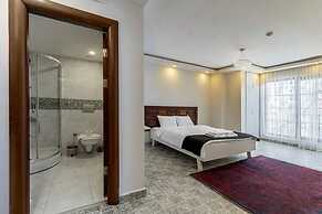 The Red Tent Grand Suites