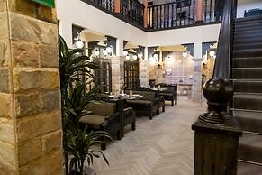 RASODA HOTEL AND RESTAURANT