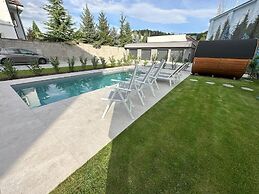 DOHNANYI Villa by CHORS