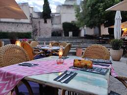 Calvario Plaza Hotel
