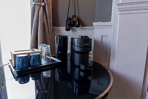 The Clarendon Hotel