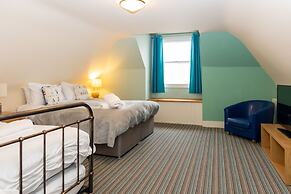 The Clarendon Hotel