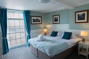 The Clarendon Hotel