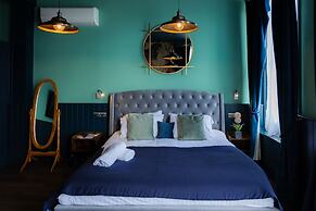 The Clarendon Hotel